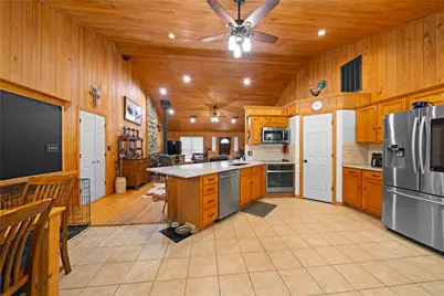 9895 Hickory Ridge Drive, Conroe, TX 77303 - Photo 9