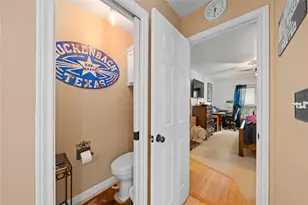 9895 Hickory Ridge Dr, Conroe, TX 77303 - Photo 21