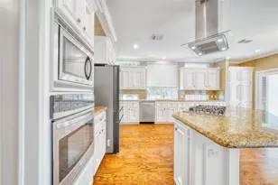 14203 Championship Ln, Houston, TX 77069 - Photo 21