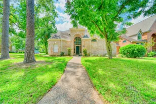 14203 Championship Ln, Houston, TX 77069 - Photo 1