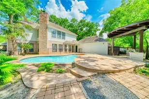 14203 Championship Ln, Houston, TX 77069 - Photo 9