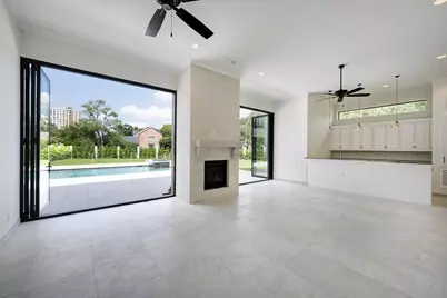 5517 Sturbridge Drive, Houston, TX 77056 - Photo 21