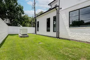 5517 Sturbridge Dr, Houston, TX 77056 - Photo 45