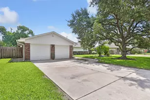 1705 Hartt St, Baytown, TX 77520 - Photo 23