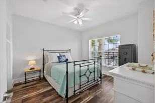 22516 Bay Point Dr, Galveston, TX 77554 - Photo 13