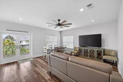 22516 Bay Point Drive, Galveston, TX 77554 - Photo 5