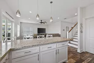 22516 Bay Point Dr, Galveston, TX 77554 - Photo 9