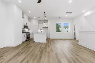 812 Elkhart St, Houston, TX 77091 - Photo 13