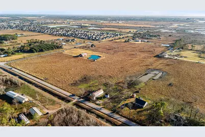 00 County 48, Rosharon, TX 77583 - Photo 3