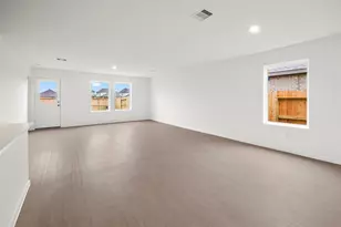 648 Burlina Rd, La Marque, TX 77568 - Photo 3