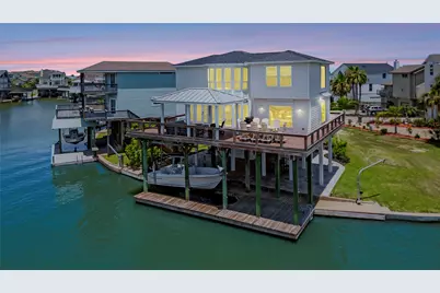 1303 Outrigger, Tiki Island, TX 77554 - Photo 45