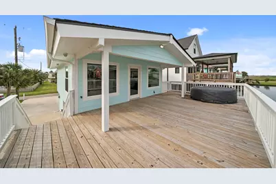 16708 Cabeza De Vaca, Jamaica Beach, TX 77554 - Photo 5