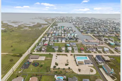 16708 Cabeza De Vaca, Jamaica Beach, TX 77554 - Photo 27