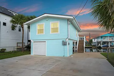 16708 Cabeza De Vaca, Jamaica Beach, TX 77554 - Photo 3