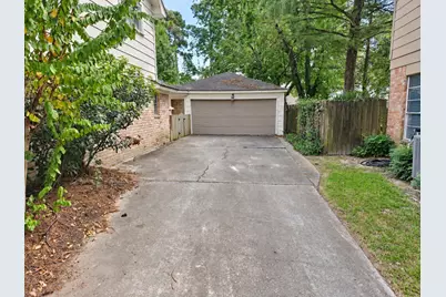 4815 Fountainhead Drive, Houston, TX 77066 - Photo 5