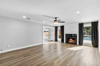 3202 Hickory Falls Drive, Kingwood, TX 77345 - Photo 9