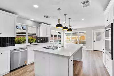 3202 Hickory Falls Drive, Kingwood, TX 77345 - Photo 15