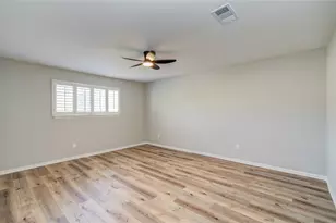 1147 Country Pl Dr, Houston, TX 77079 - Photo 21