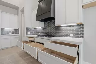 22038 Gateway Arch Dr, Porter, TX 77365 - Photo 13