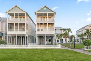2602 E Seaside Dr, Galveston, TX 77550 - Photo 31