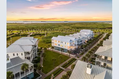 2602 E Seaside Drive, Galveston, TX 77550 - Photo 3