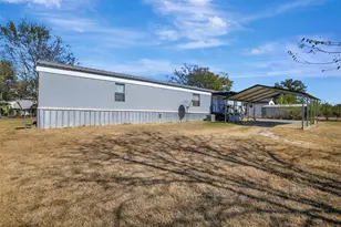 409 W Park St, Madisonville, TX 77864 - Photo 19