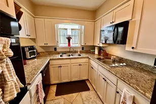 4108 Crescent Dr, Bay City, TX 77414 - Photo 15