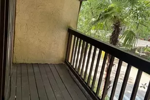 11711 Memorial Dr, Houston, TX 77024 - Photo 9