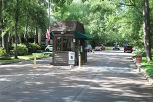 11711 Memorial Dr, Houston, TX 77024 - Photo 11