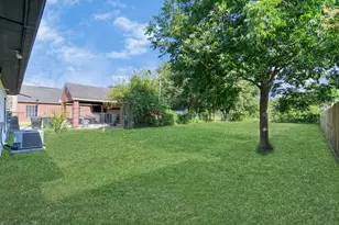 9006 Ledge St, Houston, TX 77075 - Photo 23
