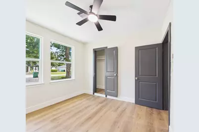 58 Trenwood Lane, Houston, TX 77022 - Photo 23