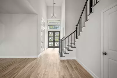 1719 Cathedral Bend Drive, Missouri City, TX 77459 - Photo 3