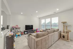 11662 Bodark Valley Ln, Houston, TX 77038 - Photo 9