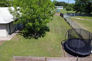 107 E Reunion St, Fairfield, TX 75840 - Photo 11