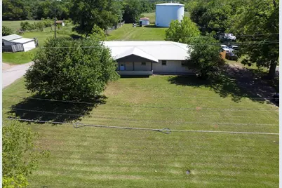 107 E Reunion Street, Fairfield, TX 75840 - Photo 3