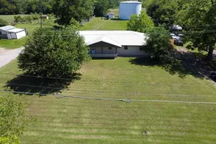 107 E Reunion St, Fairfield, TX 75840 - Photo 3