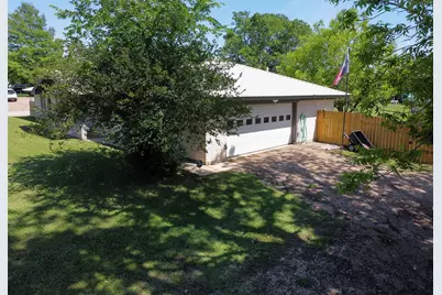 107 E Reunion Street, Fairfield, TX 75840 - Photo 13