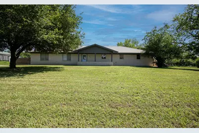 107 E Reunion Street, Fairfield, TX 75840 - Photo 15