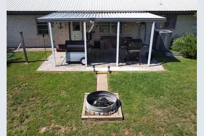 107 E Reunion Street, Fairfield, TX 75840 - Photo 7