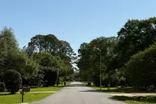 201 Hillcrest Dr, Richmond, TX 77469 - Photo 47