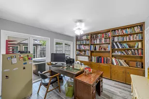 201 Hillcrest Dr, Richmond, TX 77469 - Photo 15