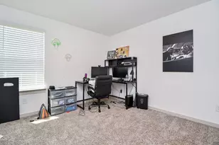 8134 Sugar Cane Ln, Rosharon, TX 77583 - Photo 7