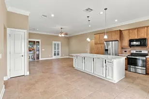 227 Village Dr, Sealy, TX 77474 - Photo 11