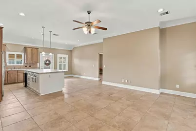 227 Village Dr, Sealy, TX 77474 - Photo 7