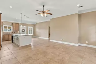 227 Village Dr, Sealy, TX 77474 - Photo 7