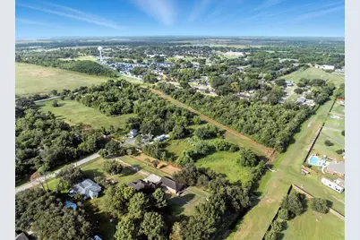 300 Mustang Road, Alvin, TX 77511 - Photo 25