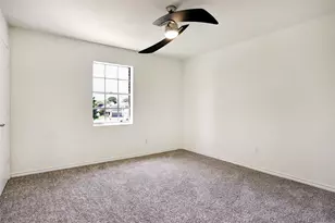 12818 Chamberlain Dr, Houston, TX 77077 - Photo 15