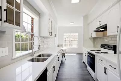 12818 Chamberlain Drive, Houston, TX 77077 - Photo 3