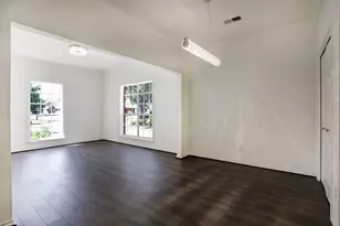 12818 Chamberlain Dr, Houston, TX 77077 - Photo 5