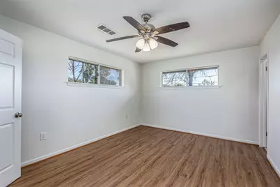 109 Staples Drive, Baytown, TX 77523 - Photo 27